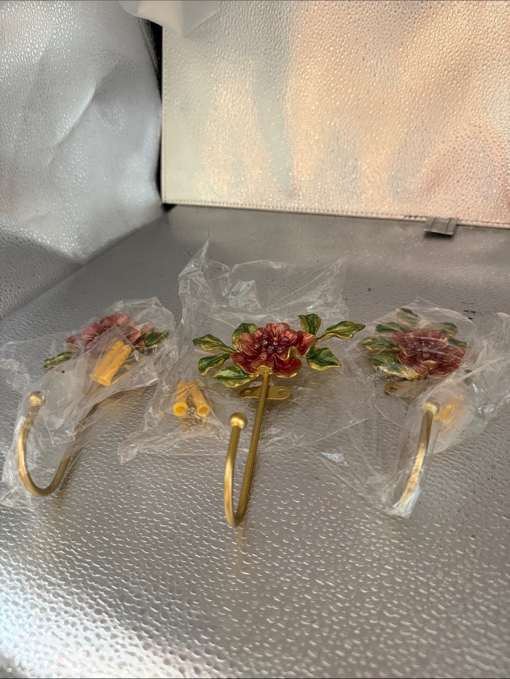Floral Metal Wall Hooks Set - Gold & Red Flower With Inlaid Crystals